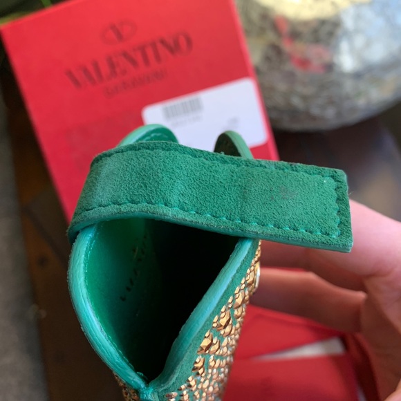 Authentic VALENTINO GARAVANI Card holder - Picture 2 of 8